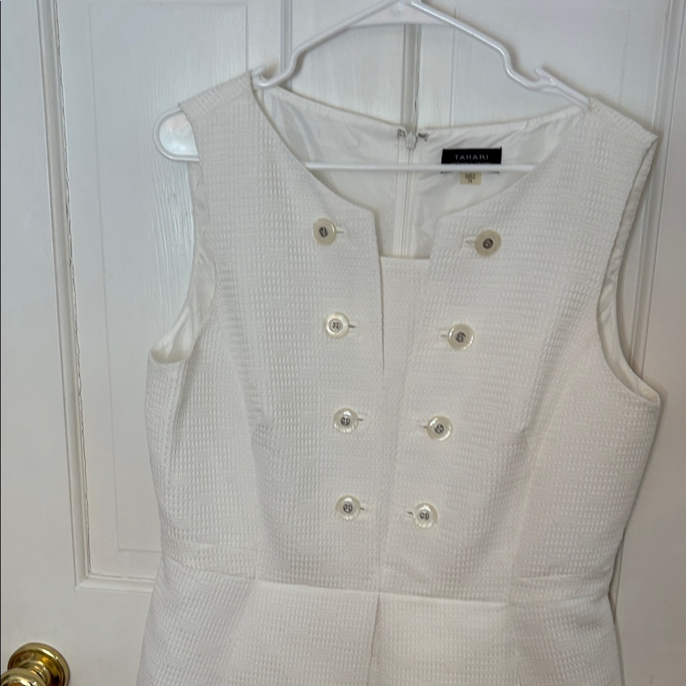 ON SALE!! Tahari White Midi Dress like new. Super cute size 14